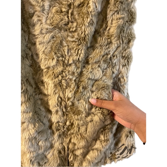 A/X Armani Exchange Women faux fur Tan Small Pocket Lined Vest Jacket Zipper - Picture 5 of 7